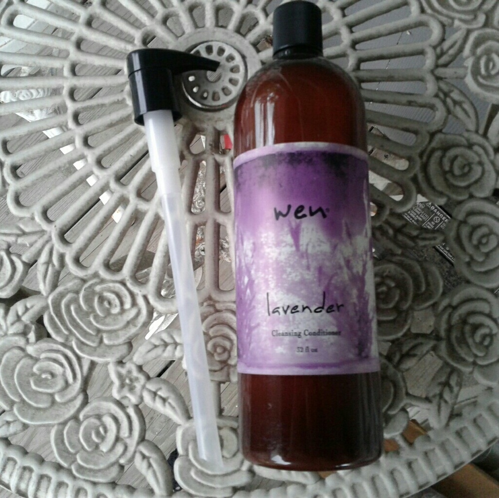 WEN 32oz Lavender cleansing conditioner w/pump